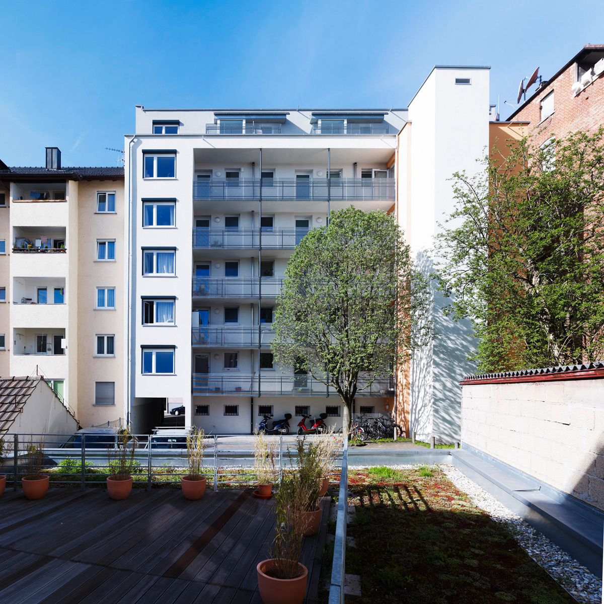 1_img_f_2651_160401_01_janzer